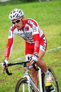 Isaac Suárez gana en La Morgal